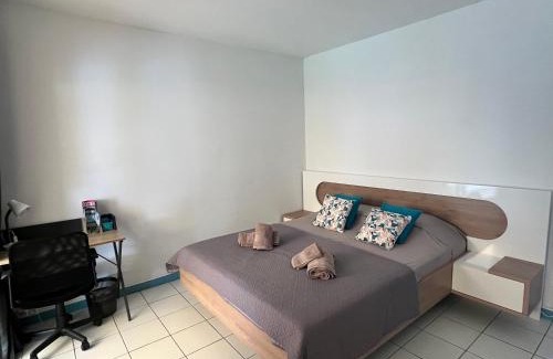 Pointe du Bout Apartment | Studio Carayou