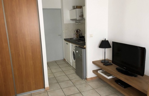 Saint-Denis Apartment | Studio Center of Saint Denis