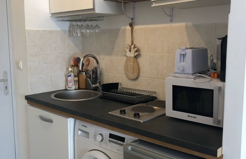Saint-Denis Apartment | Studio Center of Saint Denis