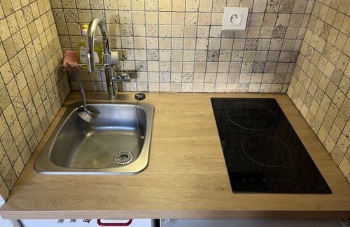 Allos Apartment | STUDIO CENTER RESORT LA FOUX D'ALLOS SLEEPS 4 MOUNTAIN CHALET ATMOSPHERE