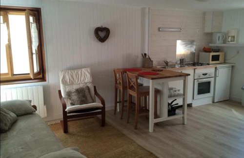 Ceillac Apartment | Studio centre village Ceillac