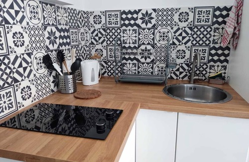 Morlaix Apartment | Studio - Centre ville - Visit Morlaix on foot, pedestrian streets, port and viaduct