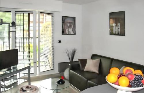 Villers-sur-Mer Apartment | Studio charmant à Villers-sur-Mer avec terrasse - 33 m²