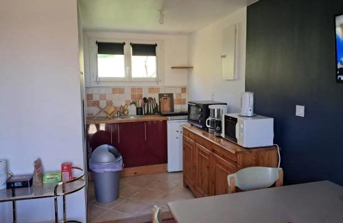 Treignac Apartment | Studio charmant à Treignac avec terrasse de 22 m²