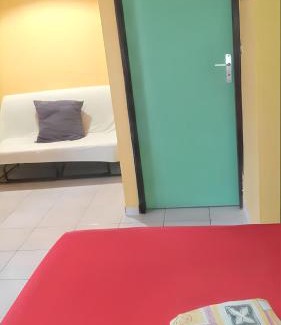 Tartane Apartment | Studio charmant La Trinité 20 m² + jardin