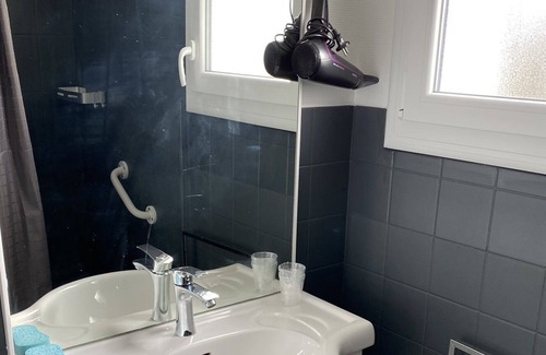 Cazaubon Apartment | Studio-Classic-Wet room-Garden view-n° 12