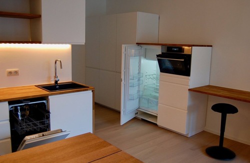 Postel Apartment | Studio completely renovated. Ideally located!