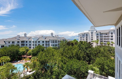 Baytowne Wharf Condo | Studio Condo in Lasata at Sandestin Golf and Beach Resort