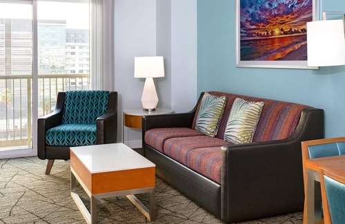 Anaheim Resort Condo | Studio Condo Thrill Seekers Dream w/ Theme Parks!