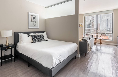 West End Apartment | Studio Condominium in Boston