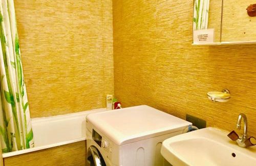 Correncon-en-Vercors Apartment | Studio confortable au pied des pistes de Corrençon-en-Vercors avec balcon et proche du golf - FR-1-515-125