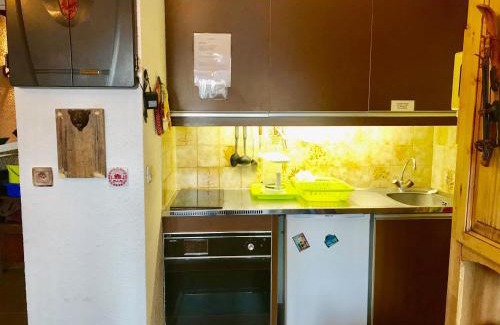 Correncon-en-Vercors Apartment | Studio confortable au pied des pistes de Corrençon-en-Vercors avec balcon et proche du golf - FR-1-515-125