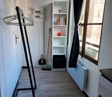 Chateau-Thierry Apartment | Studio confortable a Chateau Thierry 20 m² avec Parking