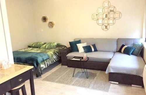 Abondant Apartment | Studio confortable à Abondant, 30 m² avec jardin équipé