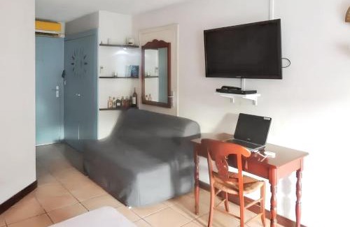 Sainte-Anne Apartment | Studio confortable à Sainte-Anne 40 m² jardin privé
