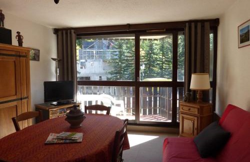 Le Super-Sauze Apartment | Studio confortable 5 couchages avec balcon et parking au Super Sauze - FR-1-804-1