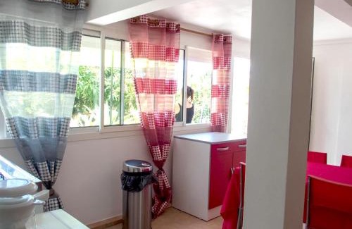 La Colline Apartment | Studio confortable avec vue sur la mer à Schoelcher (20 m²)