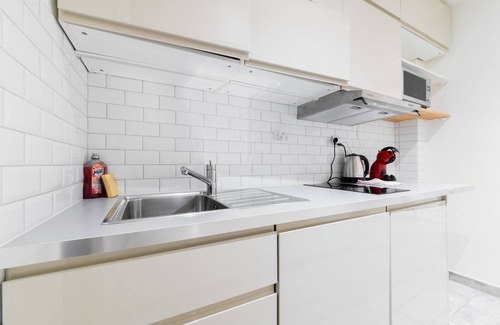 Saint-Mande Apartment | Studio Confortable Proche Métro - Saint Mande - 2P