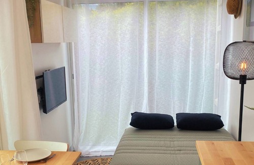 Eybens Apartment | Studio Container au Look Bohème