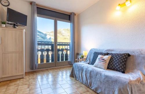 Pla d'Adet Apartment | Studio convivial au pied des pistes avec local skis et parking, animaux non acceptés - FR-1-296-450