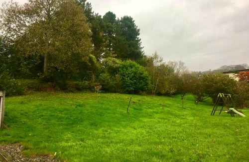 Plouedern Apartment | Studio cosy à Plouédern, 18 m² avec jardin et parking