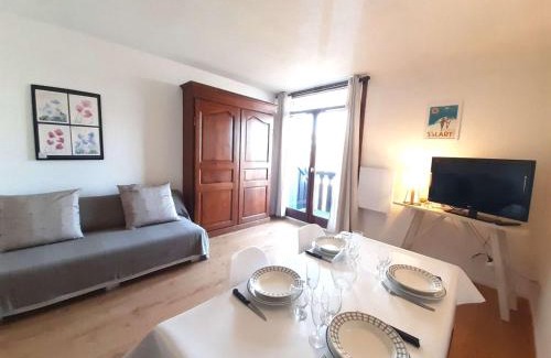 Pla d'Adet Apartment | Studio cosy 4 pers avec balcon et kitchenette au Pla d'Adet - FR-1-457-339