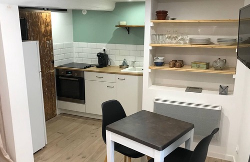 Taulignan Apartment | Studio Cosy au Calme