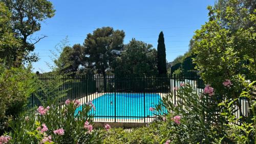 La Valsiere Apartment | Studio cosy avec piscine