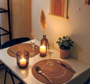 10th Arrondissement Apartment | Studio cosy Paris Centre
