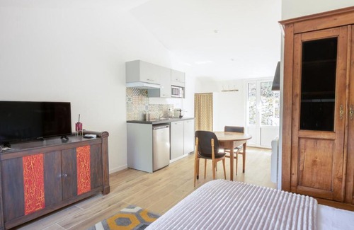 Mortagne-sur-Sevre House | Studio cosy rénové avec terrasse privative, pour 2 personnes, proche de la Sèvre - FR-1-426-483