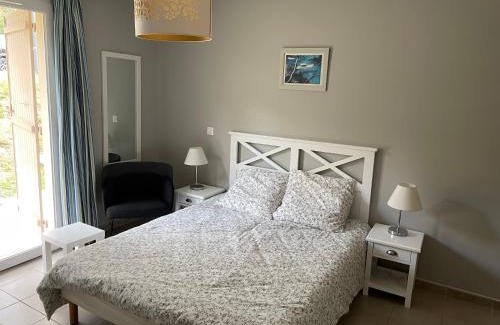 Les Bormettes Apartment | Studio cosy résidence Odalys 3 Étoiles