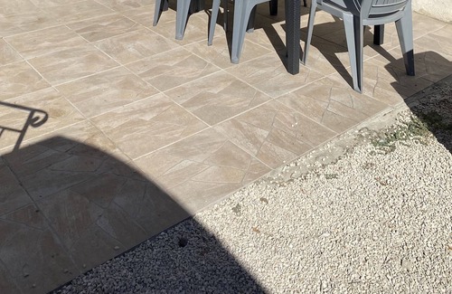 Cuges-les-Pins Apartment | studio Cuges