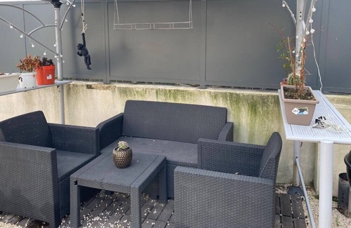 Cuges-les-Pins Apartment | studio Cuges