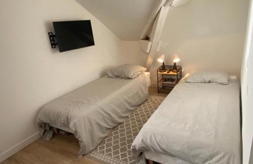 Bonnelles Apartment | Studio dans les écuries du chateau