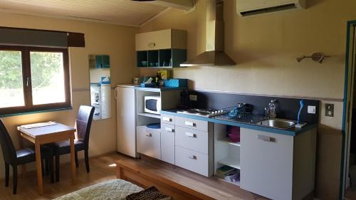 Claviers Apartment | Studio de charme + terrasse : Verdon, lac, plages