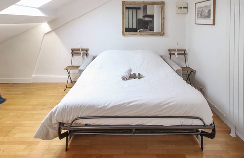 Notre-Dame Apartment | Studio des Carrosses - Welkeys