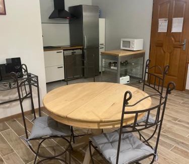 Bedarrides Apartment | Studio du Mas du Jas