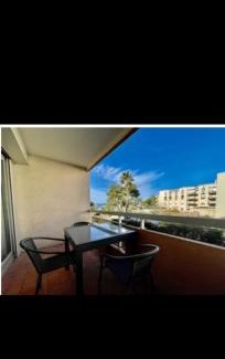 Saint-Raphael Apartment | Studio en bord de mer