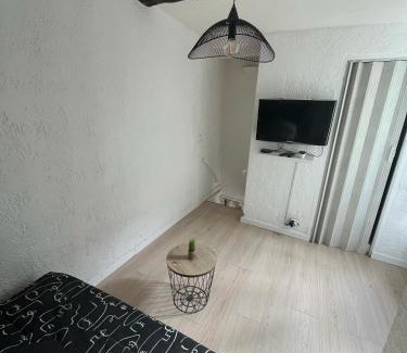 La Roquebrussanne Apartment | studio en Duplex