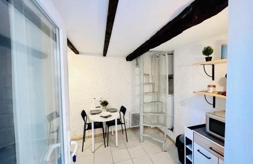La Roquebrussanne Apartment | studio en Duplex