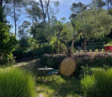 Brignoles Apartment | Studio en duplex indépendant