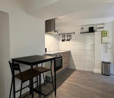 Nyons Apartment | Studio en plein cœur du centre historique !