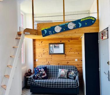 Argeles Gazost Apartment | Studio Endroit chaleureux au cœur des montagnes