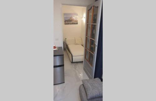 13th Arrondissement Apartment | studio entre vallée colline et soleil marseillais