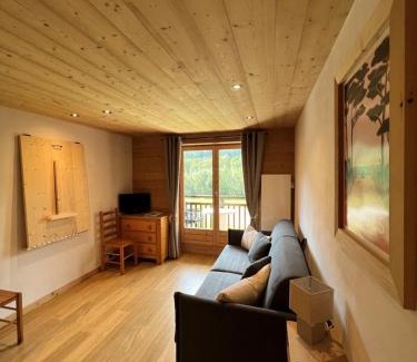 Praz-sur-Arly Apartment | Studio face aux pistes