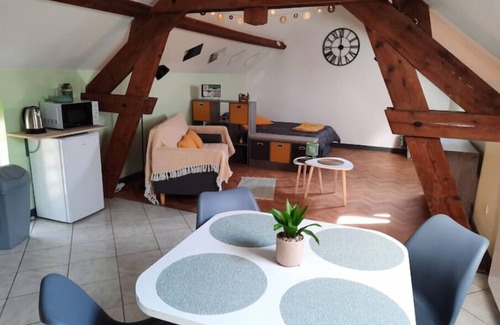 Essigny-le-Grand Apartment | Studio Ferme de la Manufacture