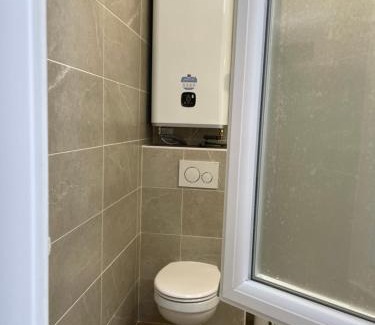 Lannion Apartment | Studio Flambant neuf Cocoon pour 2 sur Côtes de Granite Rose