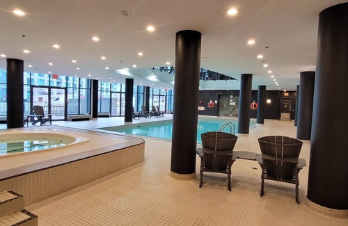 Niagara Condo | Studio for 2 in Downtown Toronto