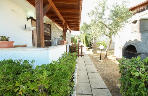 Montincello Apartment | Studio for 2 people only 300 meters from the sea with pool