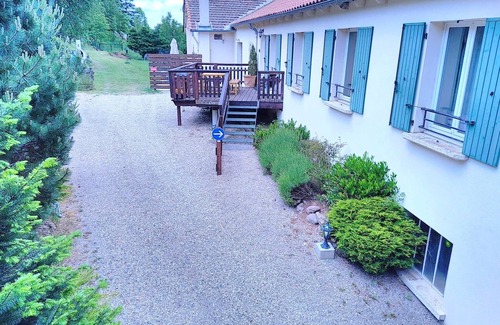 Pradelles Apartment | Studio for 4 people with private garden